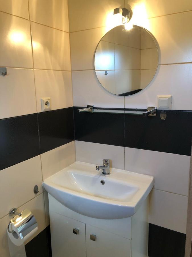 Villa Mewaewa Przystan Na Relaks Jezierzany Esterno foto