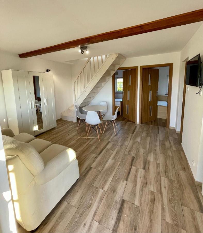 Villa Mewaewa Przystan Na Relaks Jezierzany Esterno foto