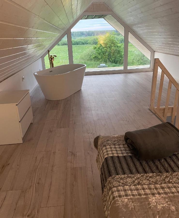 Villa Mewaewa Przystan Na Relaks Jezierzany Esterno foto
